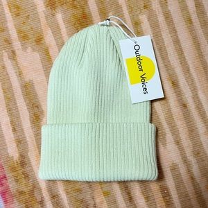 NWT outdoor voices beanie